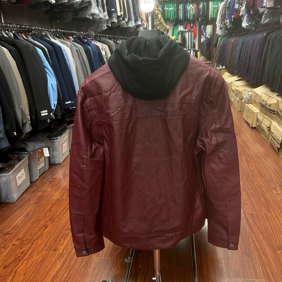 Men’s burgundy and Black PU Leather Casual Jacket with removable Hoodie - Picture 5 of 5